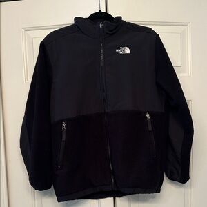 The North Face Boys XL Black Fleece Jacket
